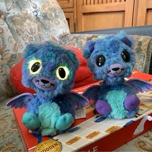 2 Hatchimals Surprise Peacat Interactive creatures toys